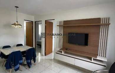 Imagem: O apartamento possui 2 Dormitórios, 1 Banheiro, 1 Vaga na garagem