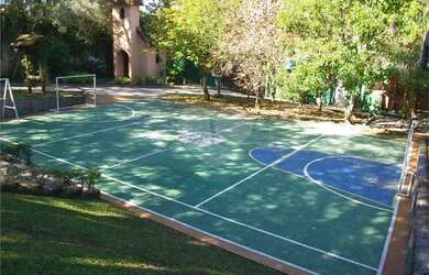 Imagem 13: Casa à venda com 4 quartos e 652m² em Santa Felicidade Curitiba/PR