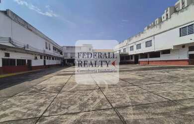 Imagem: O depósito possui 5 Vagas na garagem, 6.938m² de Área e