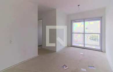 Imagem: O apartamento possui 3 Dormitórios, 1 Banheiro, 1 Vaga na garagem