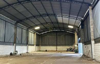 Imagem: O depósito possui 500m² de Área e está localizado em Jardim