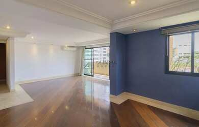 Imagem: O apartamento possui 4 Dormitórios, 5 Banheiros, 3 Vagas na