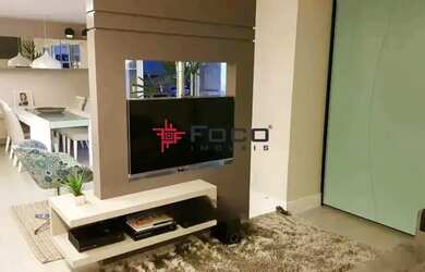 Imagem: O apartamento possui 2 Dormitórios, 2 Banheiros, 2 Vagas na