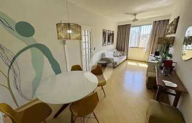 Imagem: O apartamento possui 1 Dormitório, 1 Banheiro, 1 Vaga na garagem