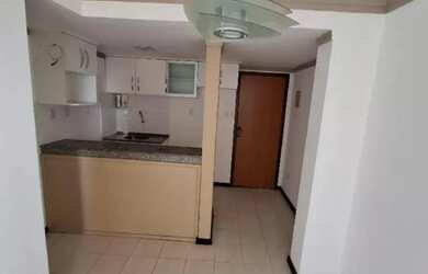 Imagem 7: Em frente a praia Armacao - Apartamento 1 dorm