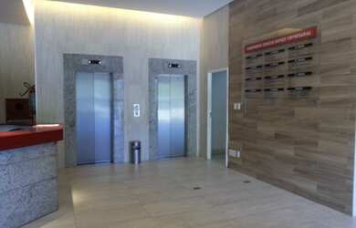 Imagem 2: Sala comercial de 100m2 na Av. Tancredo Neves - Salvador/BA