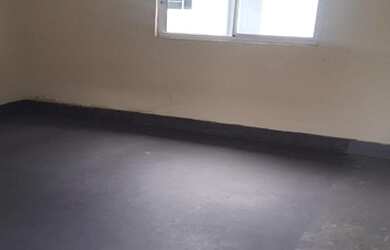 Imagem: A casa possui 3 Dormitórios, 3 Banheiros, 4 Vagas na garagem