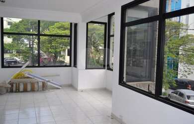 Imagem 9: Santana de Parnaíba - Prédio Inteiro - ALPHAVILLE