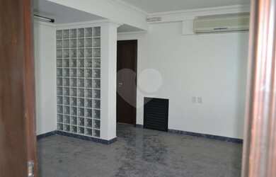 Imagem 8: Santana de Parnaíba - Prédio Inteiro - ALPHAVILLE