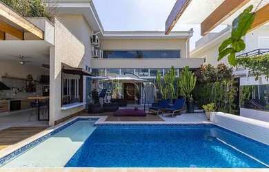 Imagem 11: Venda Casa com 450,00 metroQuadrado, 5 dormitório s , 3 vaga s . Swiss...