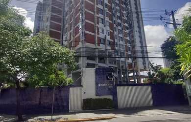 Imagem: O apartamento possui 4 Dormitórios, 3 Banheiros e 115m² de