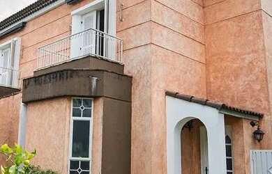 Imagem: A casa em condomínio possui 3 Dormitórios, 4 Banheiros, 4