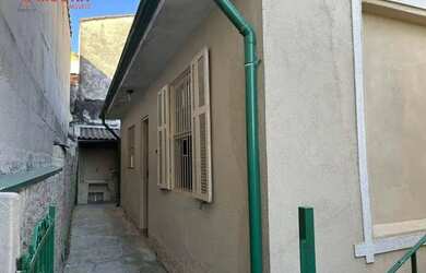 Imagem: A casa possui 2 Dormitórios, 1 Banheiro, 60m² de Área e