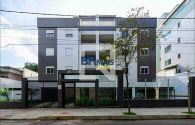 Imagem: O apartamento na cobertura possui 3 Dormitórios, 2 Banheiros