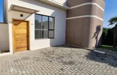 Imagem: A casa em condomínio possui 3 Dormitórios, 2 Banheiros, 2