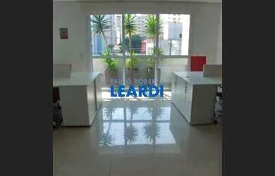 Imagem: O depósito possui 2 Vagas na garagem, 90m² de Área, Imóvel