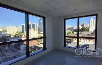 Imagem: O depósito possui 1 Vaga na garagem, 47m² de Área e está