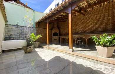 Imagem: A casa em condomínio possui 2 Dormitórios, 2 Banheiros, 1