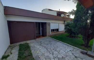 Imagem 1: Casa para venda tem 120 metros quadrados com 3 quartos em Arujá Country Club - Arujá - São