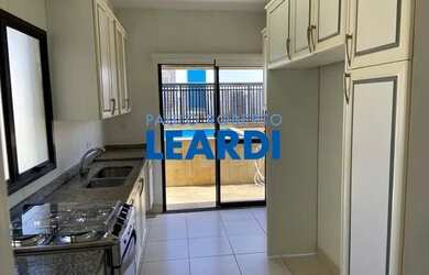 Imagem: O apartamento na cobertura possui 3 Dormitórios, 5 Banheiros