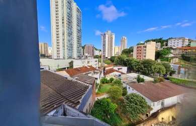 Imagem: O apartamento possui 1 Dormitório, 1 Banheiro, 40m² de Área