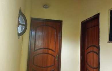 Imagem: A casa possui 2 Dormitórios, 2 Banheiros e está localizado