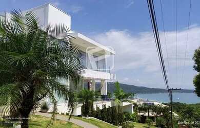 Imagem 3: MARAVILHOSA CASA ALTO PADRÃO EM CONDOMÍNIO FECHADO - BOMBINHAS