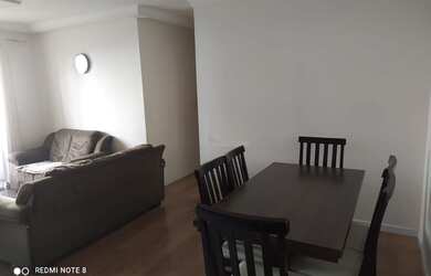 Imagem: O apartamento possui 3 Dormitórios, 1 Banheiro, 1 Vaga na garagem