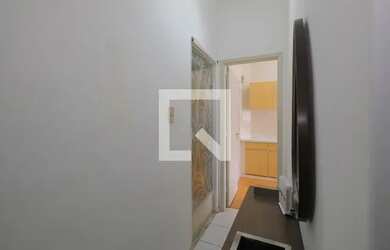 Imagem: O apartamento para alugar possui 2 Dormitórios, 1 Banheiro