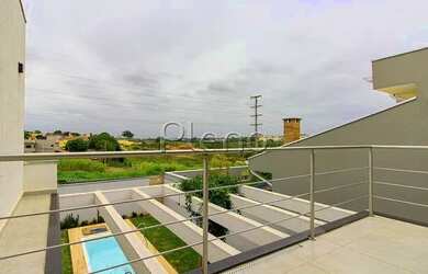 Imagem 15: Venda Casa com 200,00 metroQuadrado, 3 dormitório s , 4 vaga s . Swiss...