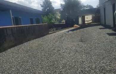 Imagem 3: Vende-se casa. Área de serviço, 2 Vagas na garageme2 Dormitórios