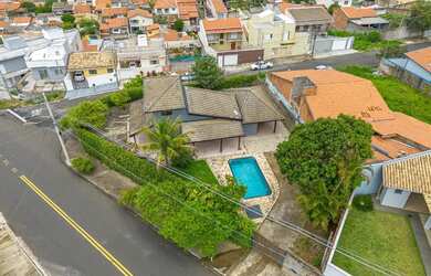 Imagem 2: Casa para venda em Jardim dos Manacás com 2 quartos , 187m²