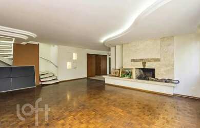 Imagem: Casa à venda em Vila Jardim com 870 m², 5 quartos, 4 suítes