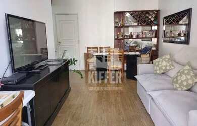 Imagem 1: Apartamento à venda em Icaraí Vista livre para o Campo de São Bento