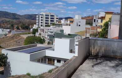 Imagem 15: Casa Triplex. Crie memórias inesquecíveis com sua família. Bairro Jardim...