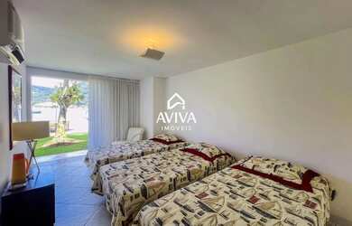 Imagem 15: Deslumbrante residência costeira no renomado Condomínio Portogalo, em...