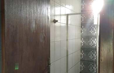 Imagem 5: Casas Oportunidade. Varanda, 460m² de Área, 1 Vaga na garageme2 Dormitórios