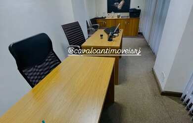 Imagem: O depósito possui 49m² de Área e está localizado em Centro