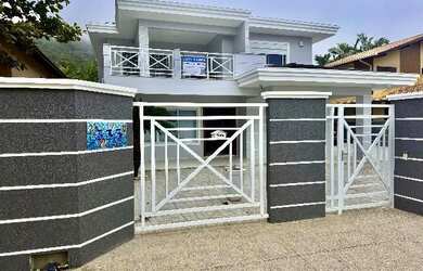 Imagem 16: Linda Casa na Praia de Itaguaçu - A Apenas 80m do Mar!