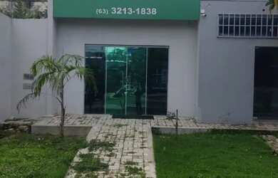 Imagem: O depósito possui 5 Vagas na garagem, 40m² de Área e está