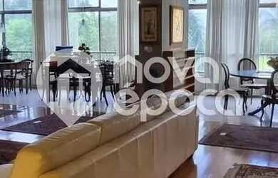 Imagem: O apartamento possui 4 Dormitórios, 5 Banheiros, 2 Vagas na