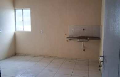 Imagem: A casa em condomínio possui 1 Dormitório, 1 Banheiro e está