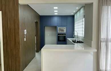 Imagem 5: Apartamento quadra mar com 3 suítes e 2 vagas de garagem em Itapema/SC