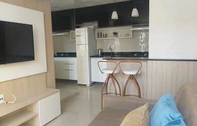 Imagem: O apartamento possui 1 Dormitório, 1 Banheiro, 1 Vaga na garagem