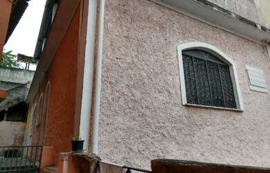 Imagem: A casa possui 1 Dormitório, 1 Banheiro e 50m² de Área e está