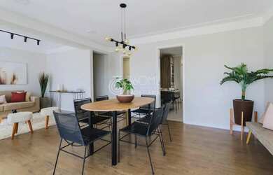 Imagem: O apartamento possui 3 Dormitórios, 4 Banheiros, 2 Vagas na