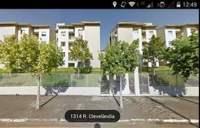 Imagem: O apartamento possui 3 Dormitórios, 1 Banheiro, 1 Vaga na garagem