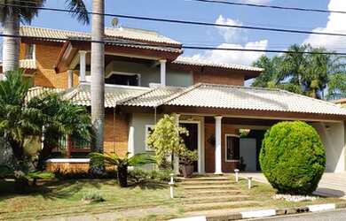 Imagem: A casa em condomínio possui 3 Dormitórios, 5 Banheiros, 5