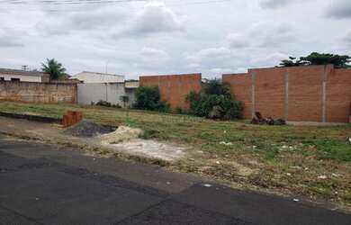Imagem 2: Terreno Residencial para Venda em São José do Rio Preto, Jardim Nazareth