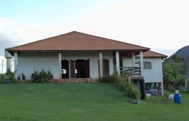 Imagem: A fazenda possui 37.000m² de Área e está localizado em Bofete